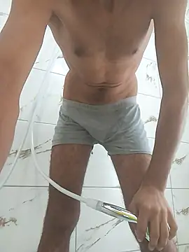 Kurtsikicixh online show from October 15, 2025, 8:14 am