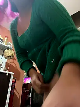 PurpleHaze17 online show from October 8, 2025, 6:05 pm