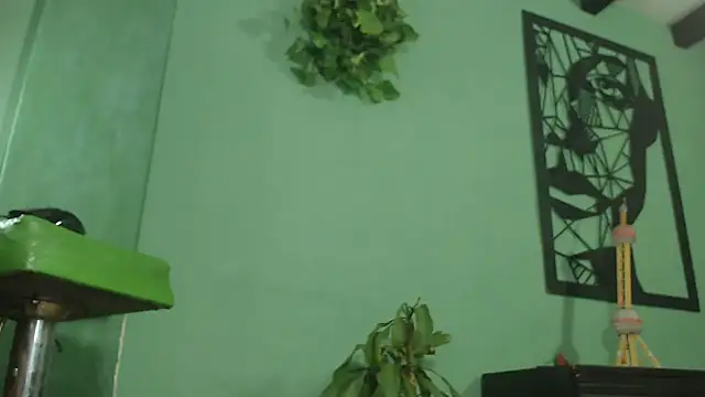 thirstymoonxx online show from September 14, 2025, 3:16 am