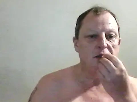 chubbybear2cum online show from December 4, 2024, 11:02 pm