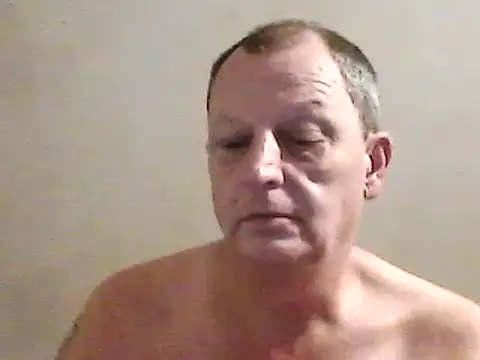 chubbybear2cum online show from December 29, 2024, 3:22 am