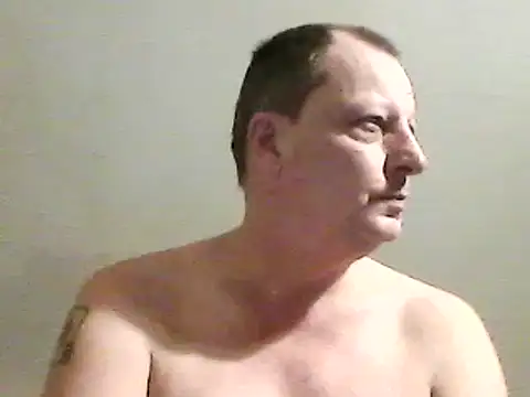 chubbybear2cum online show from December 30, 2024, 7:15 am
