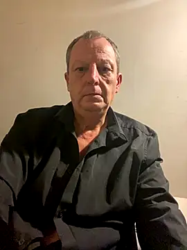 chubbybear2cum online show from September 25, 2025, 4:27 am