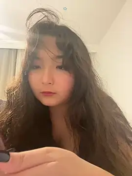 cutie mio online show from January 19, 2025, 6:21 pm