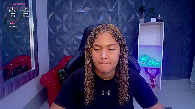 Cristal War online show from January 7, 2026, 11:18 pm