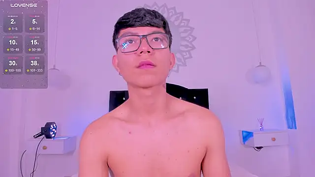 CodyTwink online show from October 18, 2025, 3:13 pm