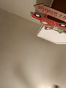 AllLeggs online show from December 28, 2024, 8:16 am