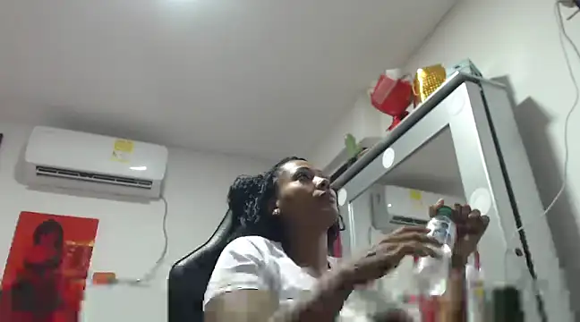 CandyBlackFunXXX online show from March 11, 2025, 5:46 pm