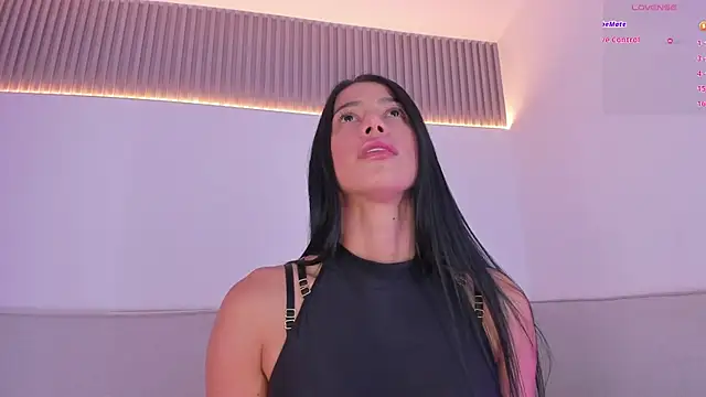 jasminehill  online show from November 27, 2025, 12:29 pm