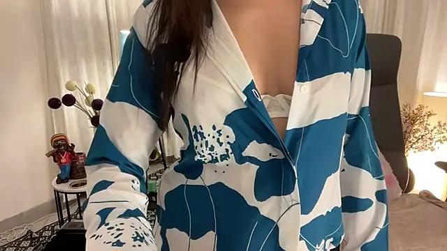 Unique-Beauty online show from March 6, 2025, 2:18 pm