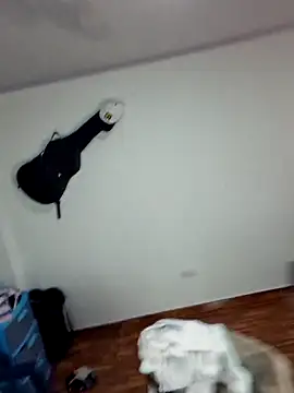 Selket11 online show from October 19, 2025, 2:07 pm