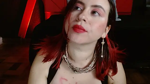 Naty slavedoll online show from February 1, 2025, 11:16 pm