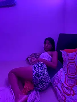 Snapshot of Boypolla11 chatting on September 19, 2025, 8:05 am Boypolla11 online show from September 19, 2025, 8:05 am