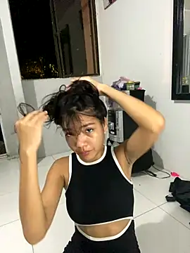 Snapshot of Boypolla11 chatting on September 24, 2025, 12:14 am Boypolla11 online show from September 24, 2025, 12:14 am