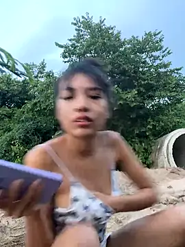 Snapshot of Boypolla11 chatting on October 3, 2025, 10:45 am Boypolla11 online show from October 3, 2025, 10:45 am