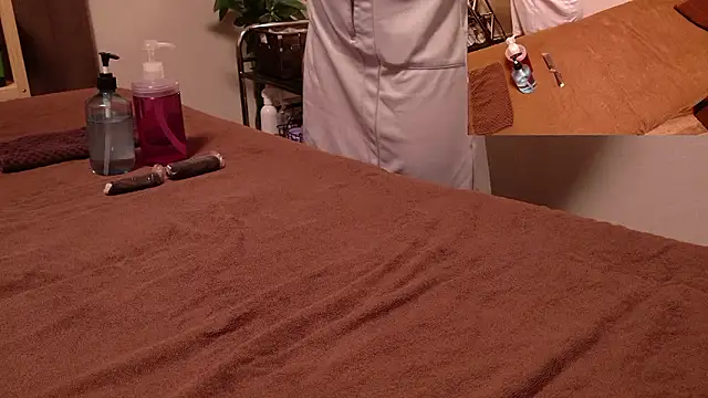 ManaMi-maru online show from October 21, 2025, 11:44 am