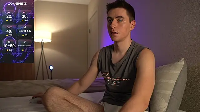 TaisonBrownX online show from September 23, 2025, 6:44 pm