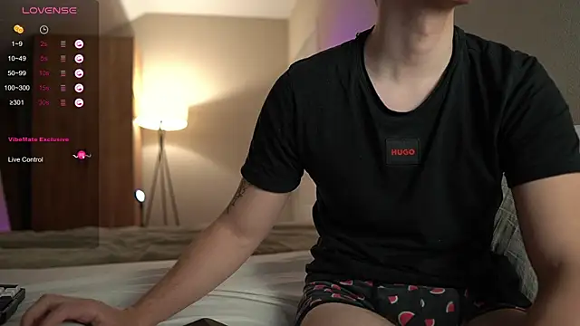 TaisonBrownX online show from October 26, 2025, 7:42 pm