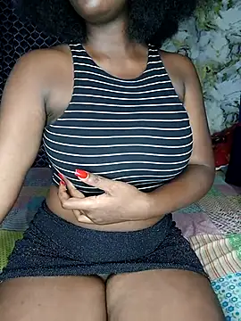 Snapshot of Tushy_baiby2000 chatting on February 21, 2025, 8:07 am Tushy baiby2000 online show from February 21, 2025, 8:07 am