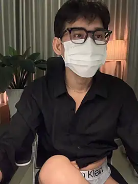 Snapshot of MinhTuanLive chatting on February 7, 2026, 6:28 am MinhTuanLive online show from February 7, 2026, 6:28 am