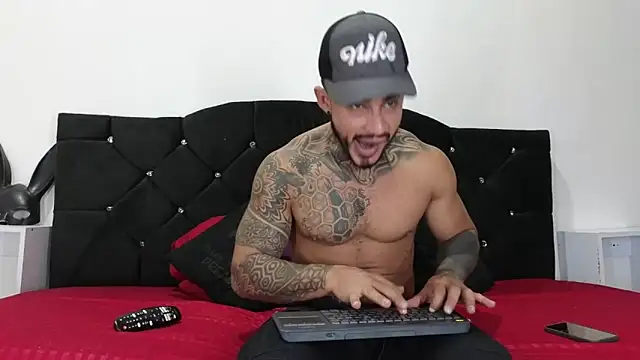 john cartter1 online show from March 5, 2025, 11:17 am