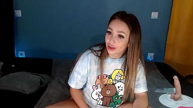 AnnaMaee online show from December 16, 2024, 5:27 am