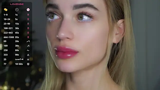 Snapshot of JodyBlow chatting on December 22, 2024, 8:03 pm JodyBlow online show from December 22, 2024, 8:03 pm