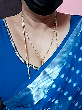 ananya956 online show from December 21, 2025, 3:52 pm