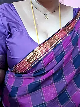 ananya956 online show from April 15, 2026, 1:29 pm