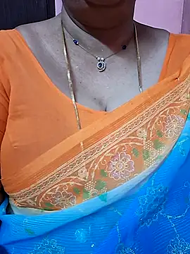 ananya956 online show from May 12, 2026, 4:53 am