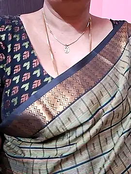 Snapshot of ananya956 chatting on June 26, 2026, 8:46 pm ananya956 online show from June 26, 2026, 8:46 pm