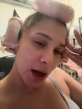 Ramona Flower online show from October 30, 2025, 11:05 pm