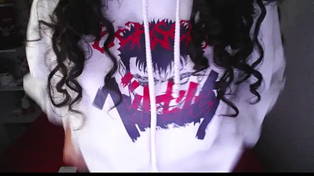 CherieCurl online show from November 4, 2025, 3:38 am