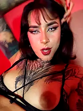 Snapshot of taaylor33 chatting on November 15, 2025, 5:27 am taaylor33 online show from November 15, 2025, 5:27 am