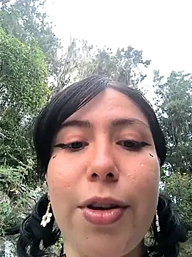 GerallFoxxx online show from October 25, 2025, 1:29 pm