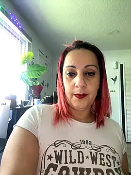 DeeLight124 online show from September 22, 2025, 5:37 pm