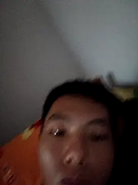 Snapshot of LiuQianXi5726 chatting on February 2, 2025, 3:21 am LiuQianXi5726 online show from February 2, 2025, 3:21 am