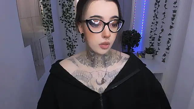 Snapshot of Dixi_Pixi_ chatting on May 9, 2026, 5:34 am Dixi Pixi online show from May 9, 2026, 5:34 am