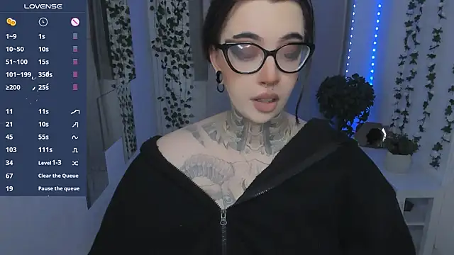 Snapshot of Dixi_Pixi_ chatting on May 21, 2026, 5:36 am Dixi Pixi online show from May 21, 2026, 5:36 am