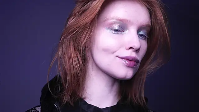 ginger hugs online show from December 17, 2024, 10:11 pm