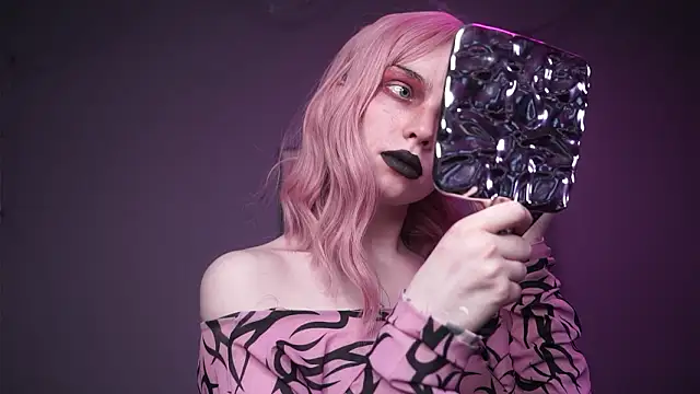 ginger hugs online show from February 13, 2026, 10:17 pm