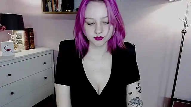 MadelineLust online show from January 19, 2025, 2:28 pm