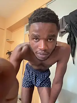 HottSledge online show from February 9, 2026, 5:00 am