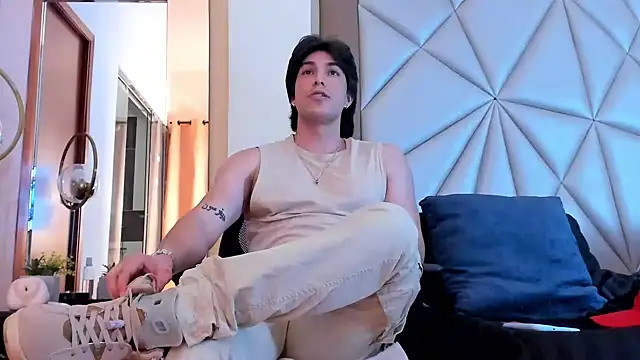 Karimferrer online show from February 6, 2025, 7:35 am