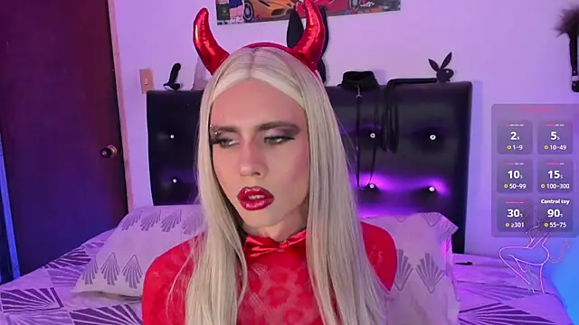 Snapshot of AngelsJones21 chatting on October 24, 2025, 2:13 pm AngelsJones21 online show from October 24, 2025, 2:13 pm