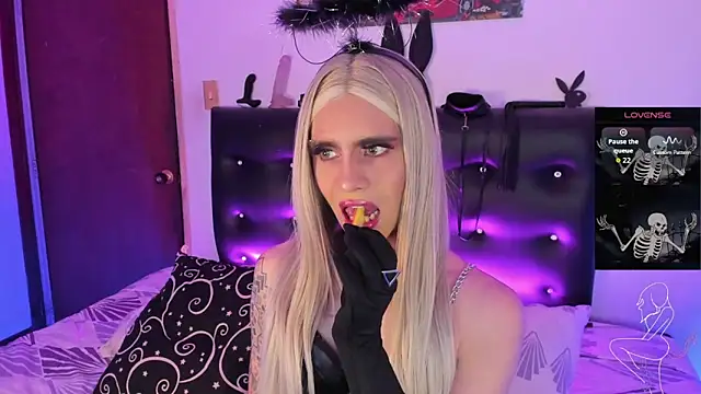 Snapshot of AngelsJones21 chatting on October 30, 2025, 4:08 pm AngelsJones21 online show from October 30, 2025, 4:08 pm