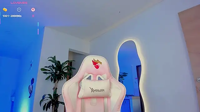 Pretty Mariangel online show from October 21, 2025, 6:25 am