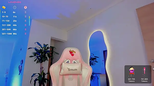 Pretty Mariangel online show from January 16, 2026, 8:57 pm