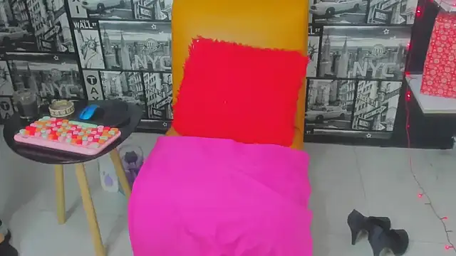 BrendaSex Hot online show from January 5, 2025, 5:30 pm