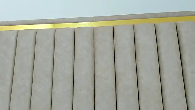 FreyaMoller online show from March 14, 2026, 7:41 pm